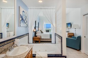 Wyndham Reef Resort Grand Cayman