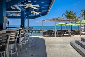 Wyndham Reef Resort Grand Cayman
