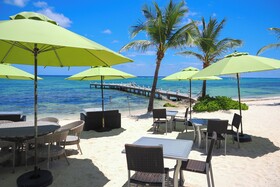 Wyndham Reef Resort Grand Cayman