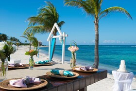 Wyndham Reef Resort Grand Cayman