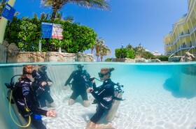 Wyndham Reef Resort Grand Cayman