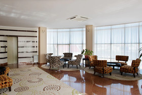 Mandarin Hotel & Fitness Center