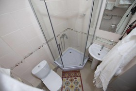 Al Farabi Hotel