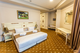 Golden Mir Hotel & Spa