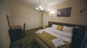 Golden Palace