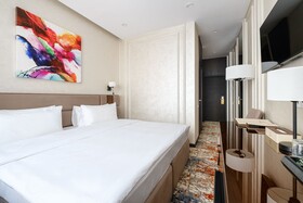 Grand Mildom Hotel