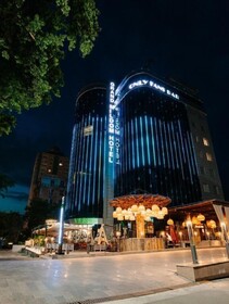 Grand Mildom Hotel