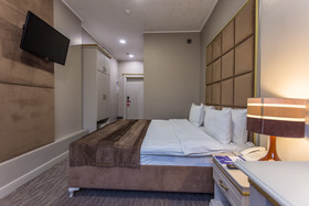 Grand Sapphire Hotel