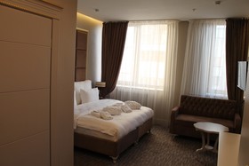 Grand Sapphire Hotel