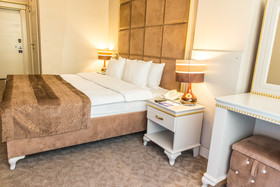 Grand Sapphire Hotel