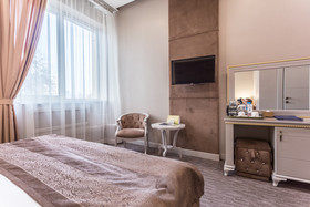 Grand Sapphire Hotel