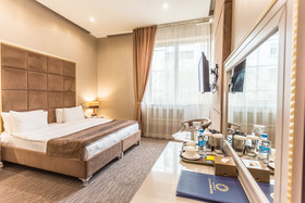 Grand Sapphire Hotel