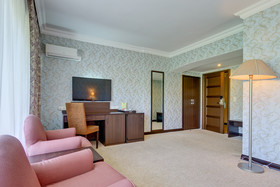 Premier Alatau Hotel & Business Center