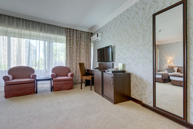 Premier Alatau Hotel & Business Center