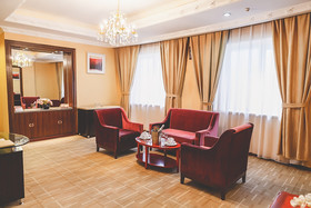 Renion Hills Hotel