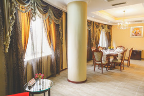 Renion Hills Hotel