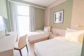 Resident City Hotel