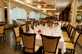 Royal Palace Hotel