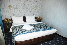Royal Palace Hotel