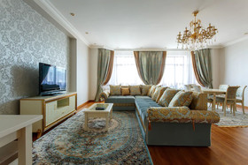 Alanda Hotel