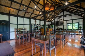 Hillside - Nature Lifestyle Lodge