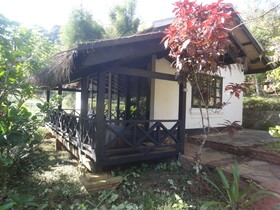 Hillside - Nature Lifestyle Lodge