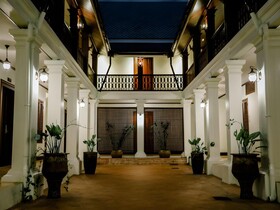 Houngvilai Hotel