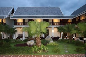 Houngvilai Hotel