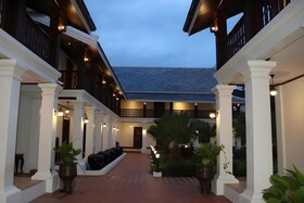 Houngvilai Hotel