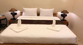 Leego Hotel