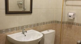Leego Hotel