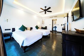 Manyo Hotel And Resort