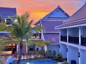 Manyo Hotel And Resort