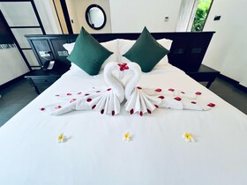 Manyo Hotel And Resort