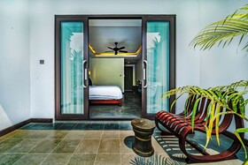 Manyo Hotel And Resort