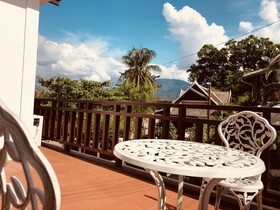 Merry Riverside Hotel