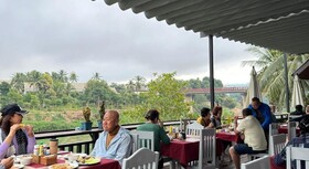 Merry Riverside Hotel