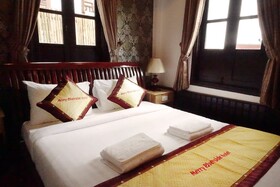 Merry Riverside Hotel