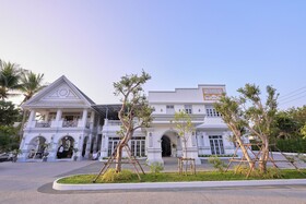 MyBanLao Hotel