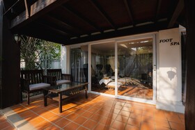 MyBanLao Hotel