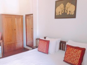 Pangkham Lodge