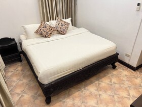 Restaurant Luang Prabang Bakery & Guest House
