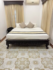 Restaurant Luang Prabang Bakery & Guest House
