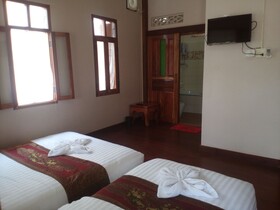 Sokmisay Guest House