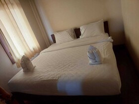 Tingkham Guesthouse