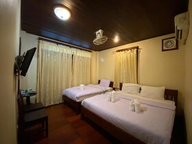 Tingkham Guesthouse