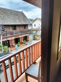 Tingkham Guesthouse