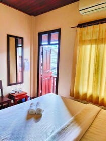Tingkham Guesthouse