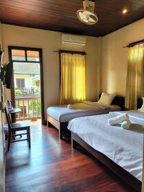 Tingkham Guesthouse