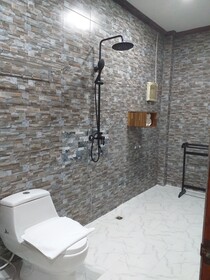 Xayana Home